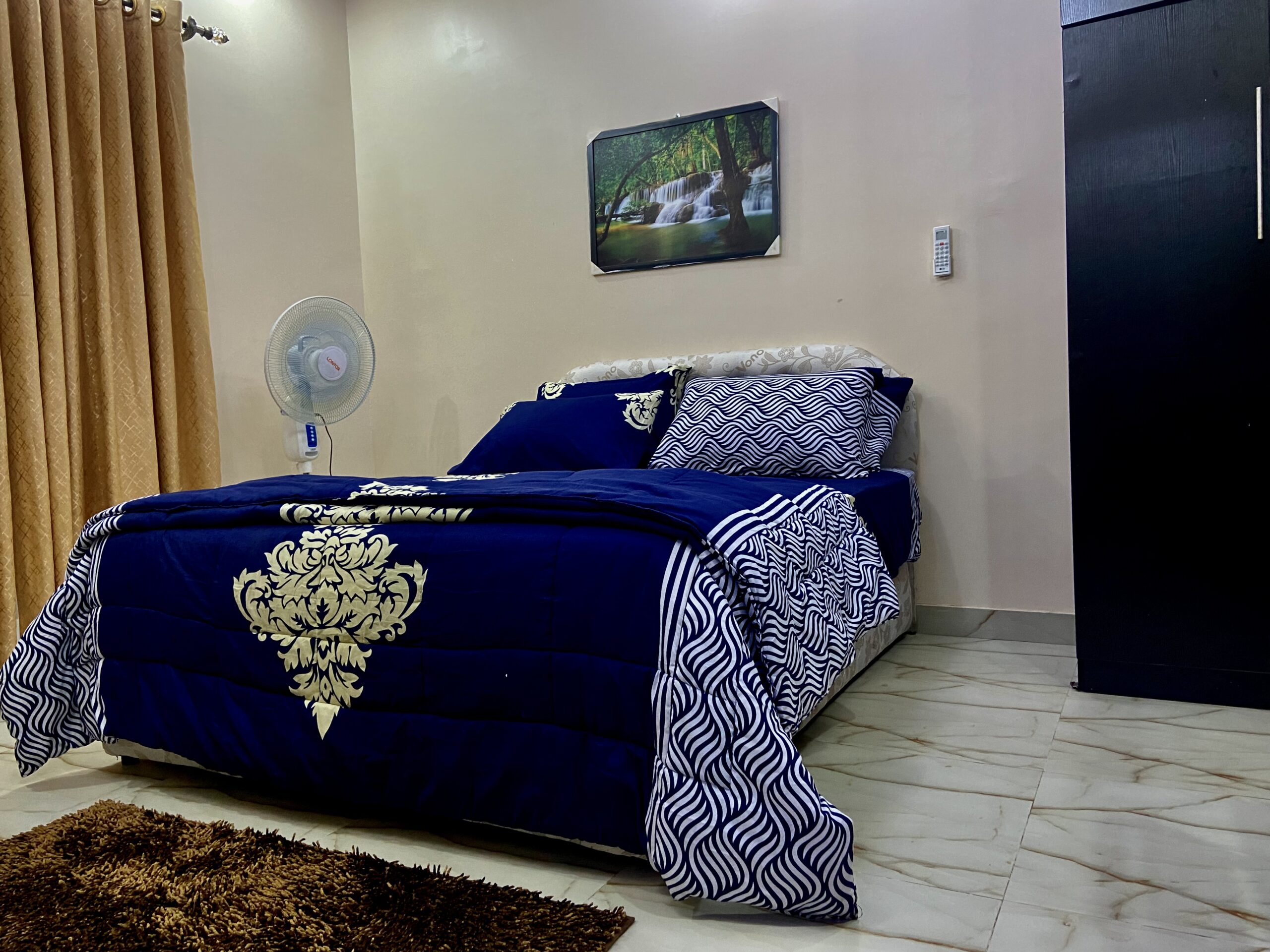 SHORTLETS img 1044 3