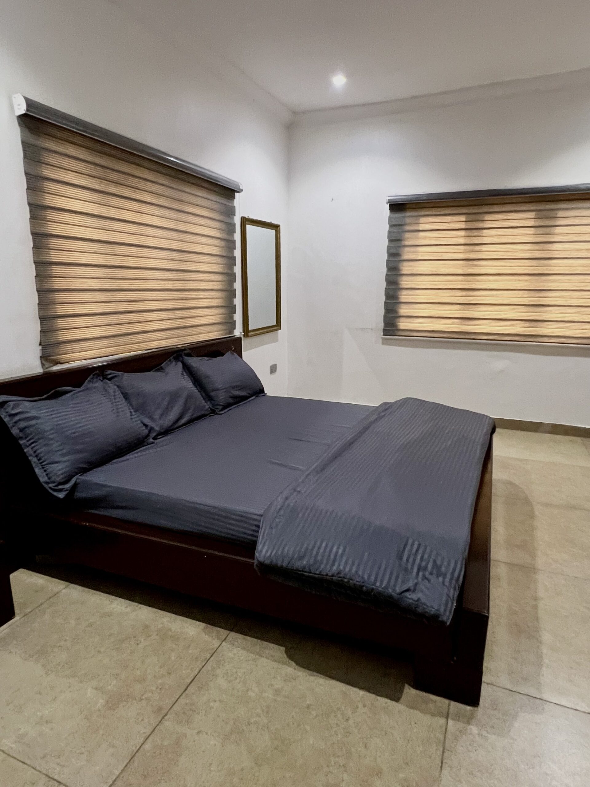 SHORTLETS img 2591 2